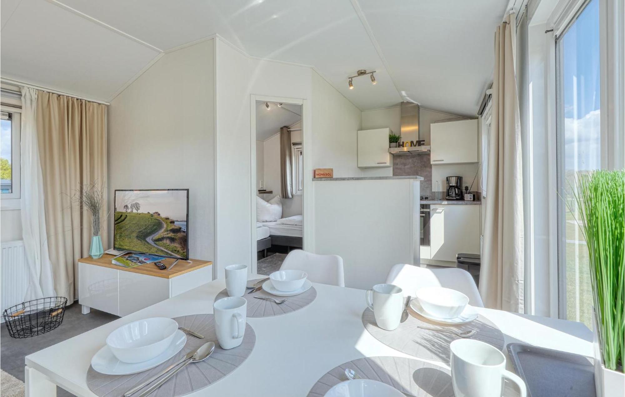 Lovely Home In Suesel With House A Panoramic View Susel Exteriér fotografie