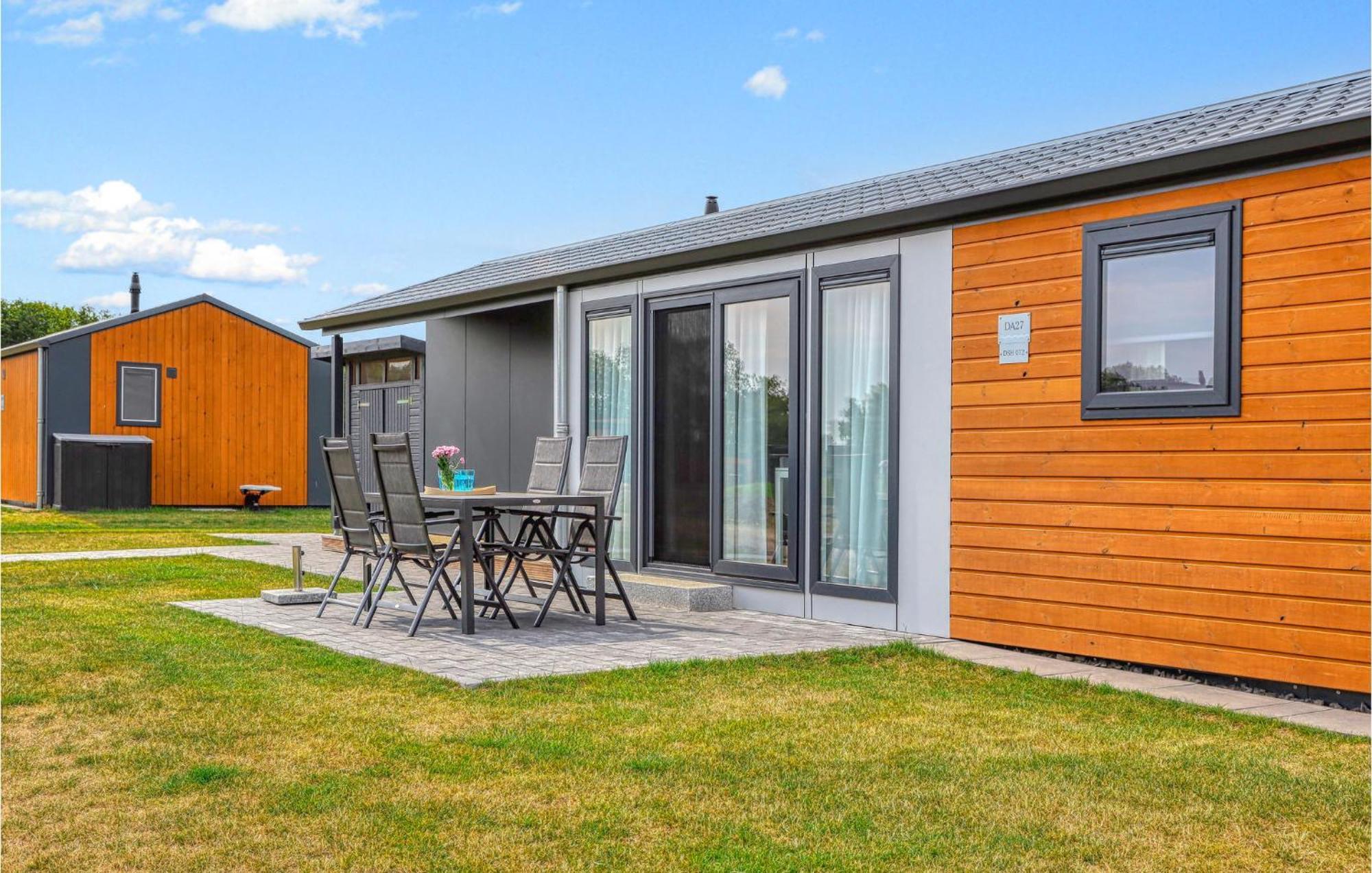 Lovely Home In Suesel With House A Panoramic View Susel Exteriér fotografie