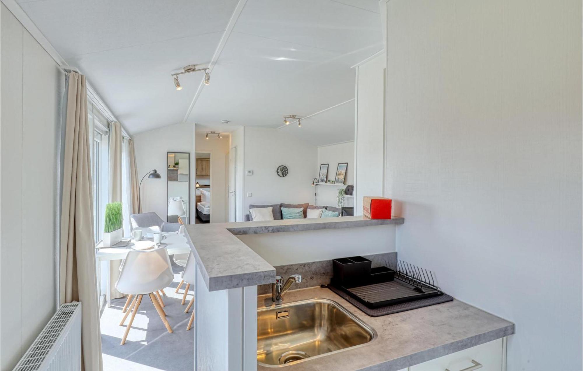 Lovely Home In Suesel With House A Panoramic View Susel Exteriér fotografie