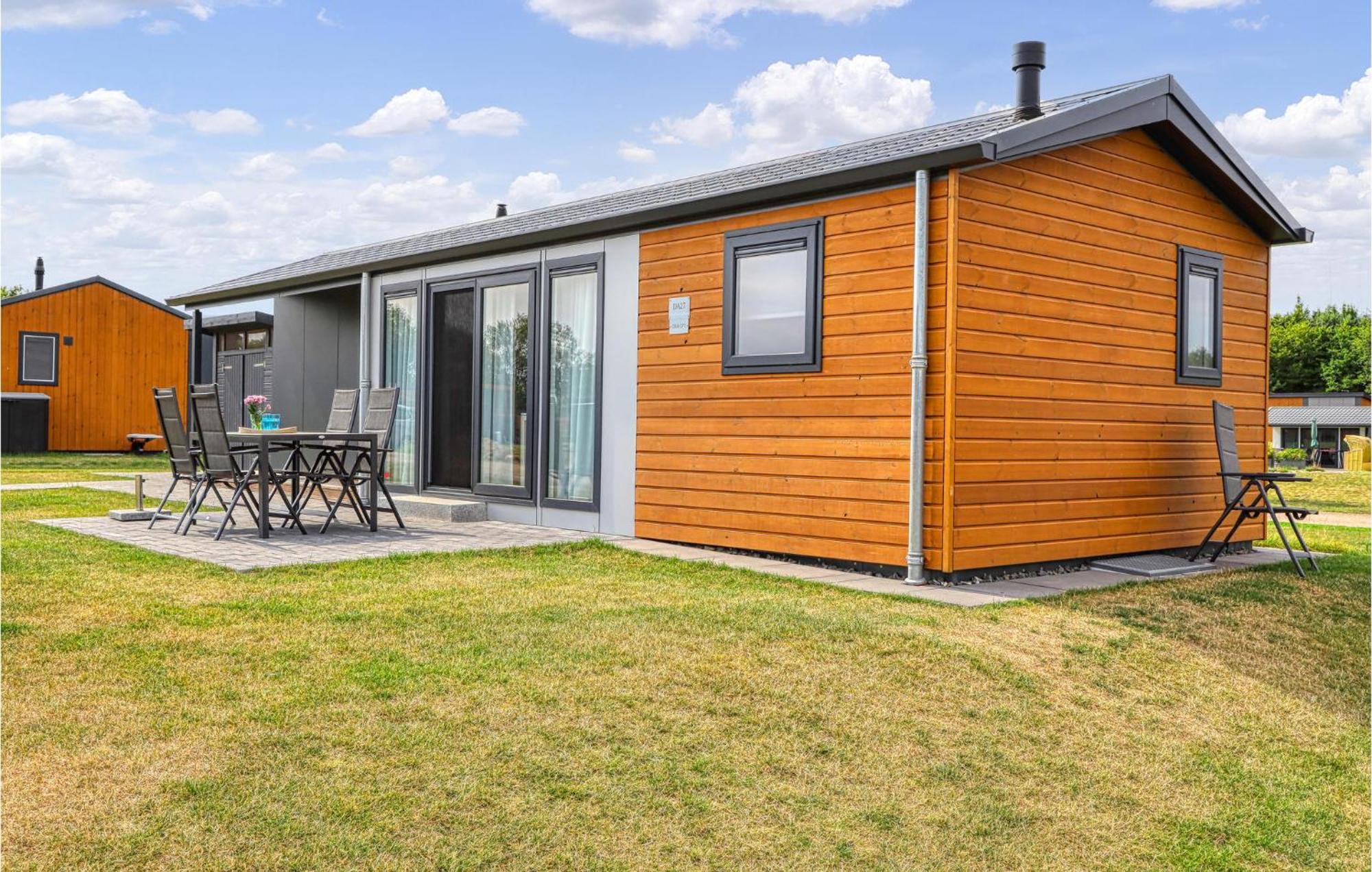 Lovely Home In Suesel With House A Panoramic View Susel Exteriér fotografie